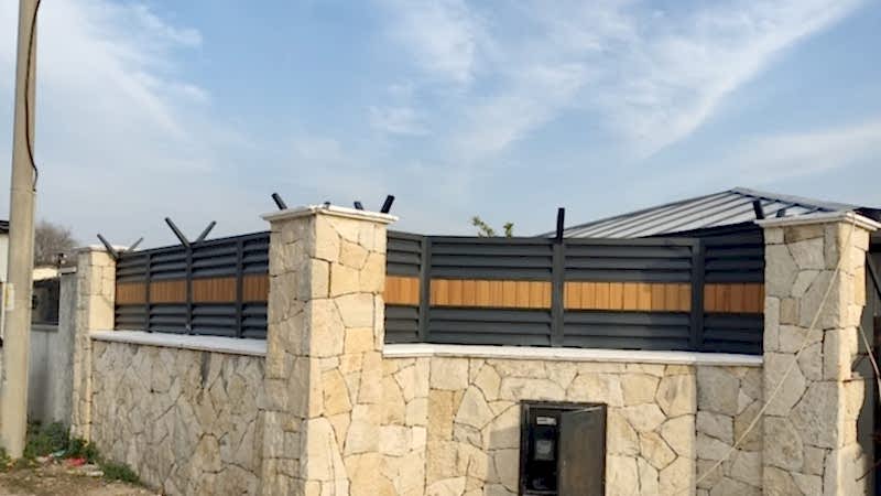 Duvar Üstü Korkuluk