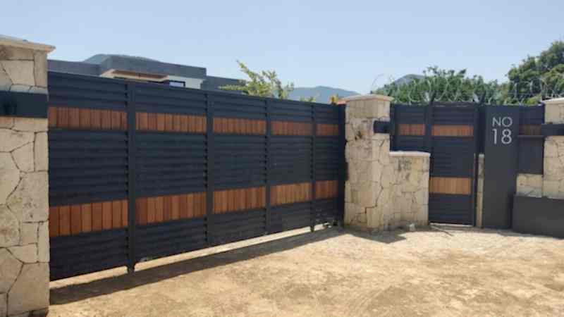 Garaj ve Yaya Kapıları