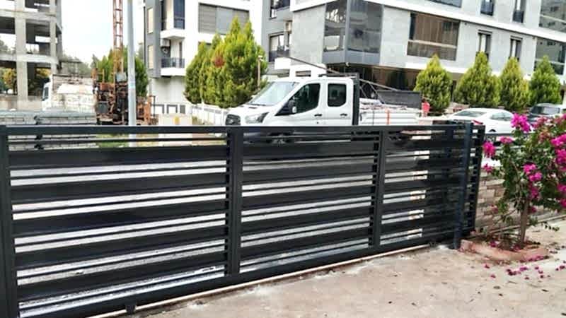 Garaj ve Yaya Kapıları